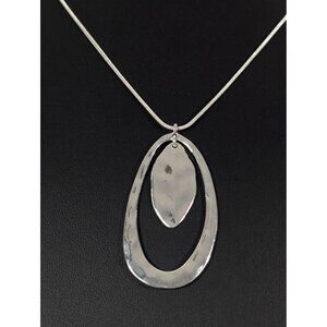 Liz Claiborne Hammered Silver Tone Teardrop Pendant Necklace Boho Chic 32"